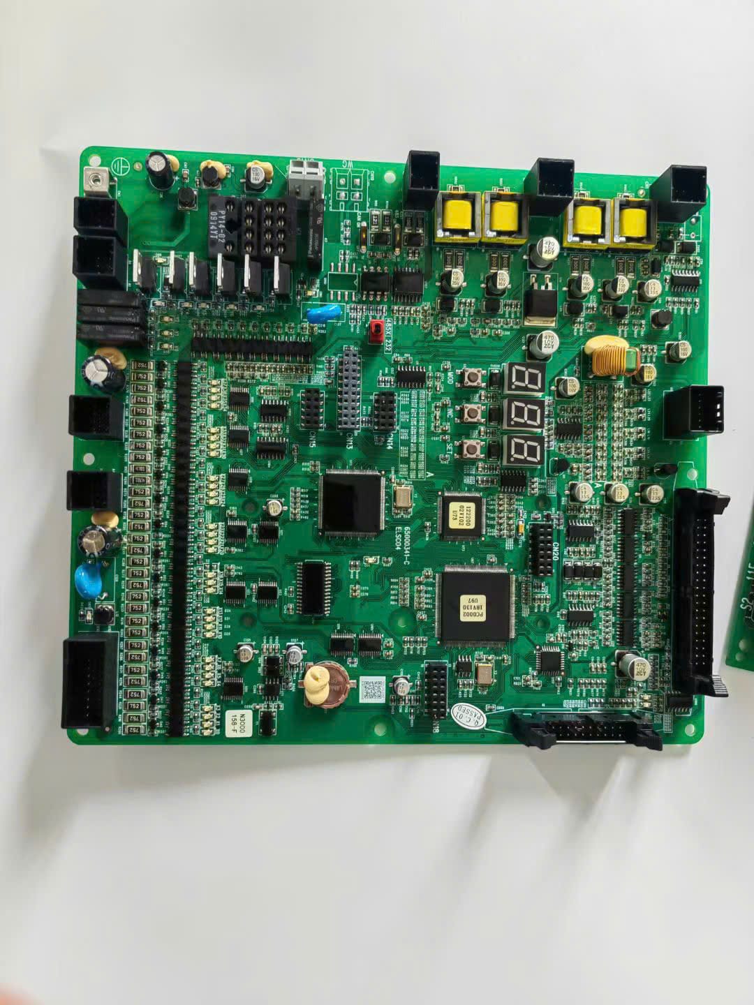 Board mạch chủ ELSC04 thang máy HITACHI