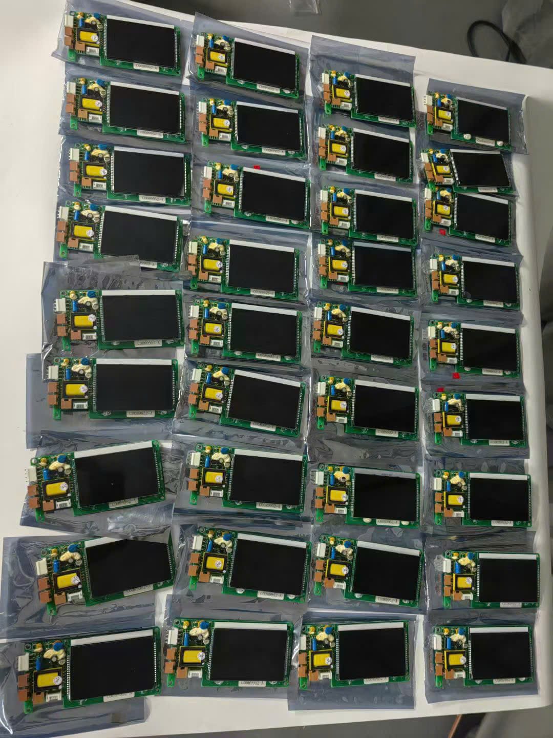 Bảng hiển thị tầng ngoài cabin thang máy HITACHI