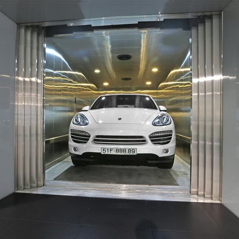 Thang máy nâng ôtô